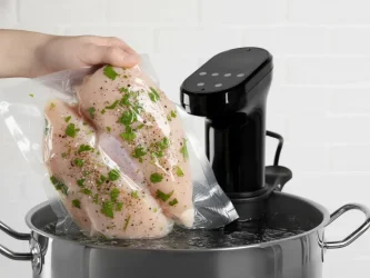 Sous Vide vaření: Kompletní průvodce, teploty a časy přípravy